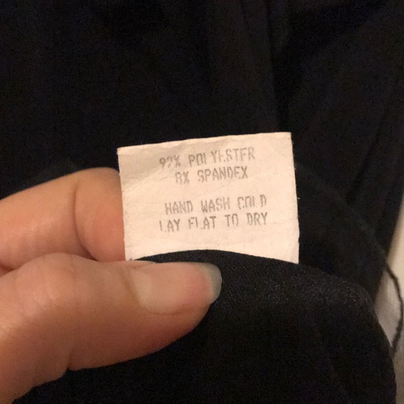 LBD Strapless - Picture 5 of 6